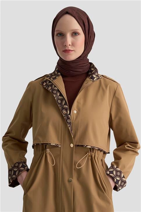 Armine Beli Büzgülü Trençkot 25KD4029 Camel