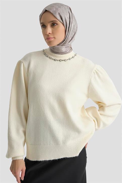 Armine Yakası İnci Detaylı Kazak 25KD6008 Ekru