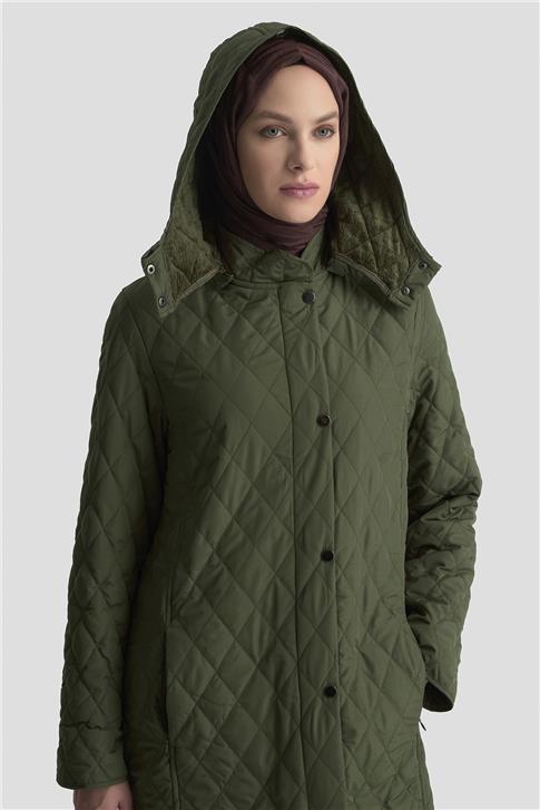  Armine Üçgen Desenli Kapitone Kaban 25KT705 Haki