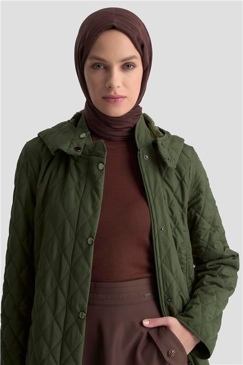  Armine Üçgen Desenli Kapitone Kaban 25KT705 Haki