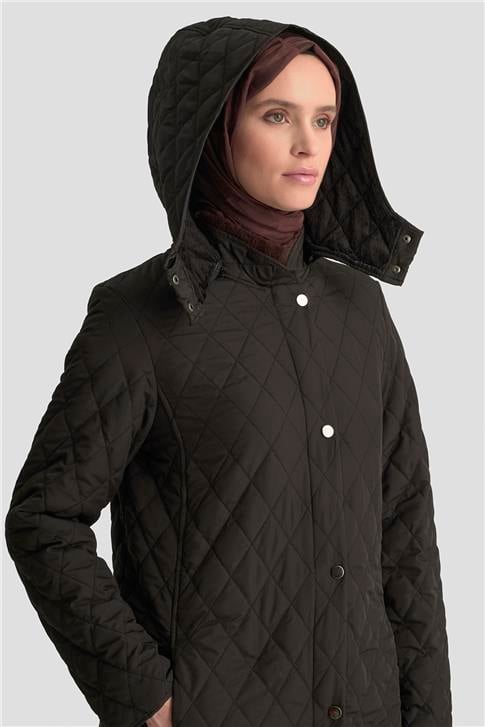 Armine Üçgen Desenli Kapitone Kaban 25KT705 Siyah