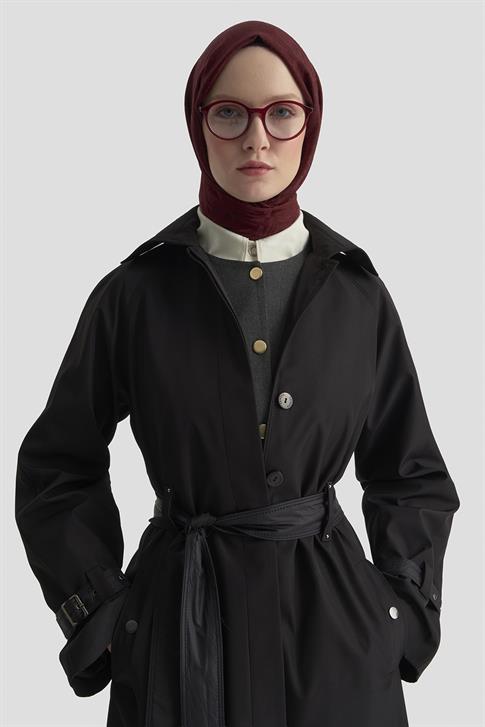 Armine Parlak Garnili Pardesü 25K8507 Siyah