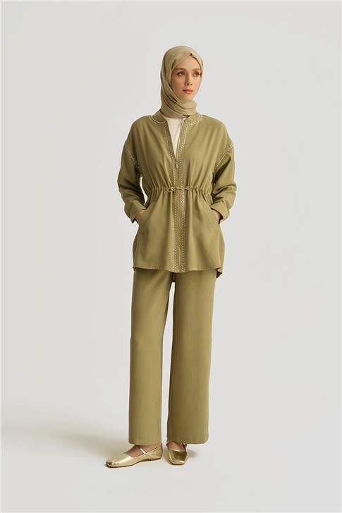 Armine Beli Büzgülü Trok Detaylı Tencel Ceket 25YD4229-1 Haki