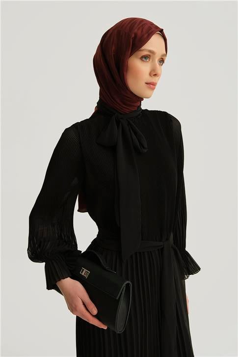 Armine Piliseli Elbise 25YD4235 Siyah