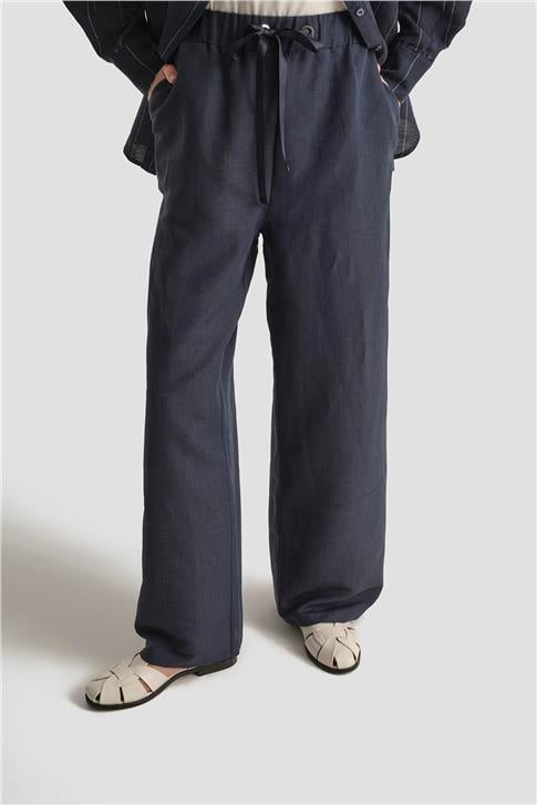 Armine Çizgili Gömlekli Takım 25Y6010 LACİVERT