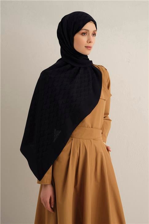 Armine Pamora AA Monogram Şal 3 03