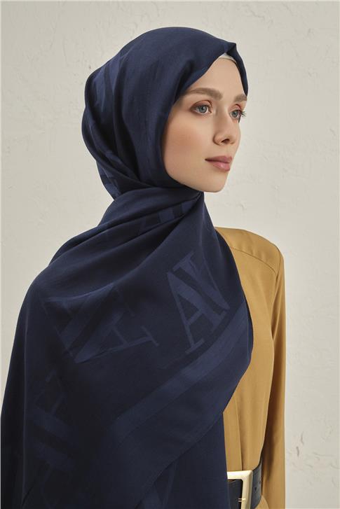 Armine Woolair Harf Monogram Şal 2 02