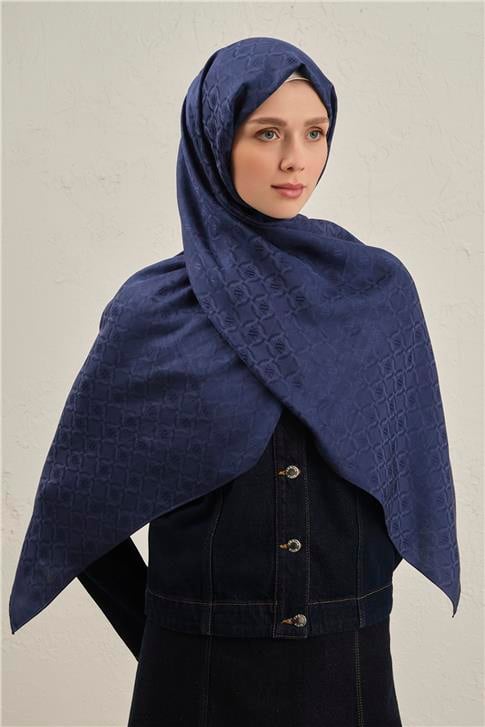 Armine Pamuk  Floş Monogram Zincir Şal 1 03