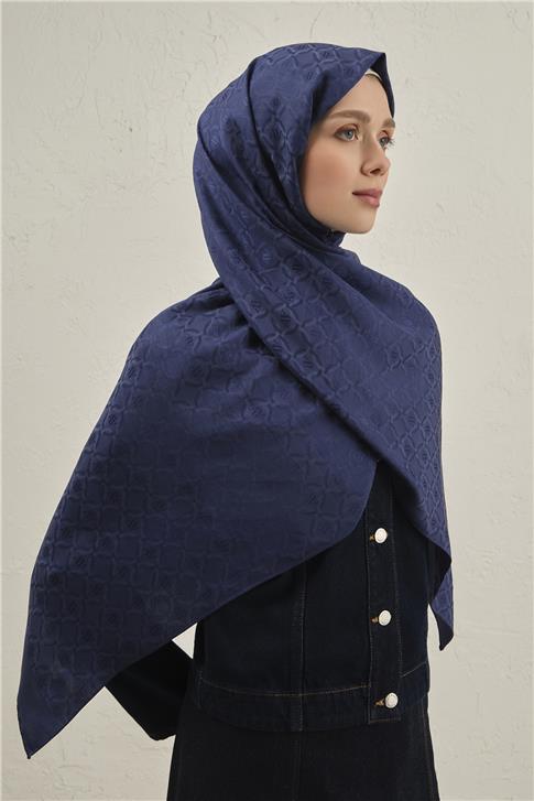 Armine Pamuk  Floş Monogram Zincir Şal 1 03