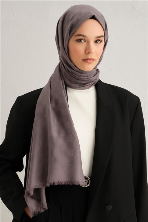 Armine Viscon Kare Desen Şal 17