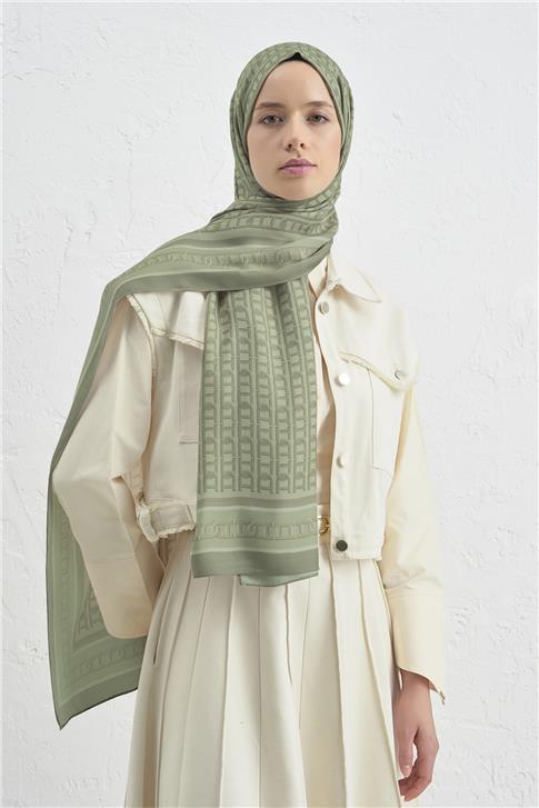 Armine İpek Tensel Monogram Şal 02
