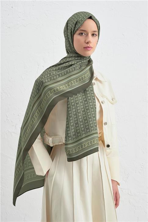 Armine İpek Tensel Monogram Şal 08