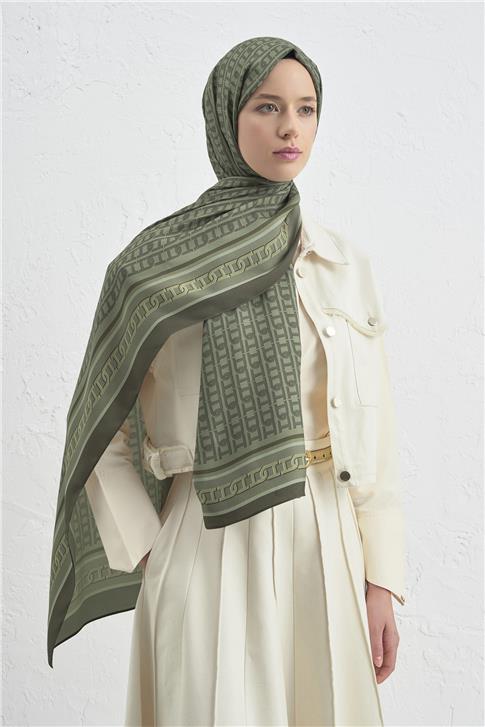 Armine İpek Tensel Monogram Şal 08