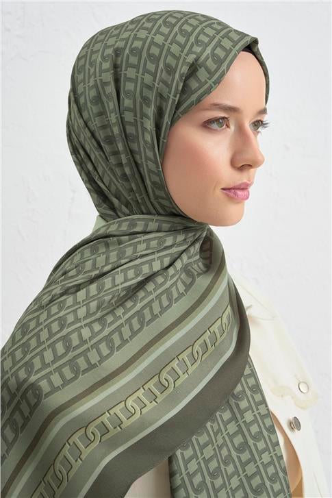 Armine İpek Tensel Monogram Şal 08