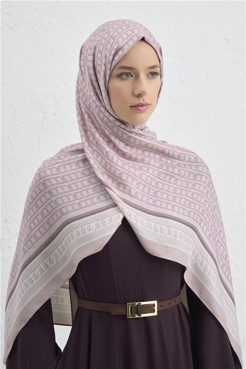 Armine İpek Tensel Monogram Şal 14