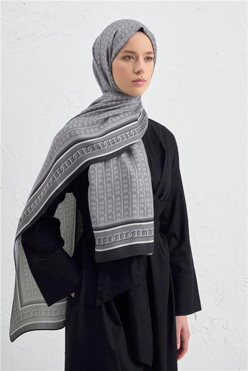 Armine İpek Tensel Monogram Şal 23