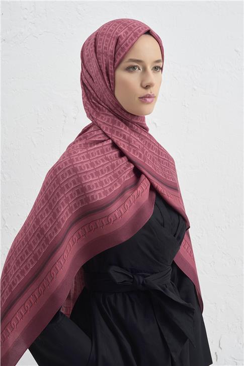 Armine İpek Tensel Monogram Şal 26