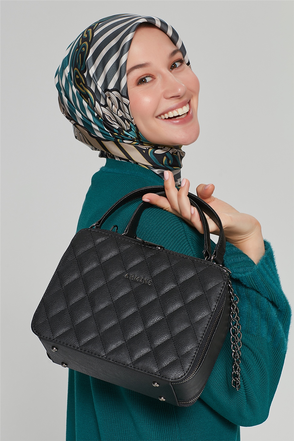 Armine Çapraz Askı Detaylı Çanta 20Ka1502 Siyah - Armine Kadın Giyim