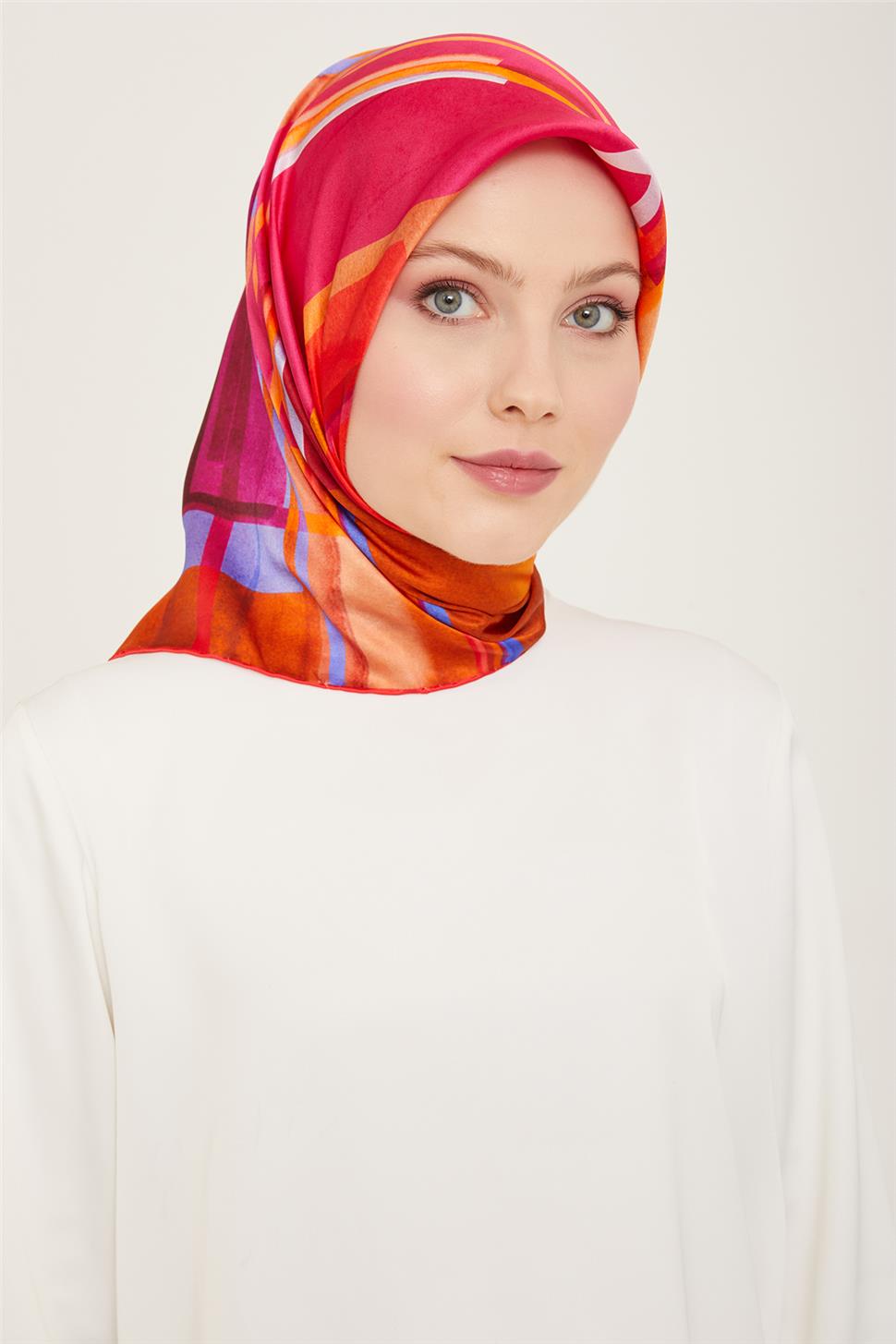 Armine Geometrik Desenli Twill İpek Eşarp 24Ya9147 36 50