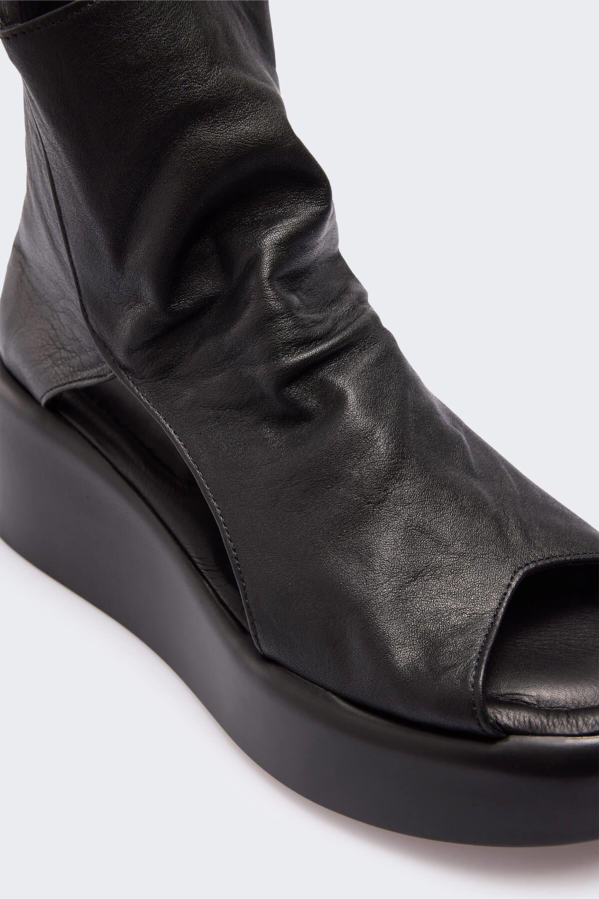 504 Siyah Deri Kadın Sandalet