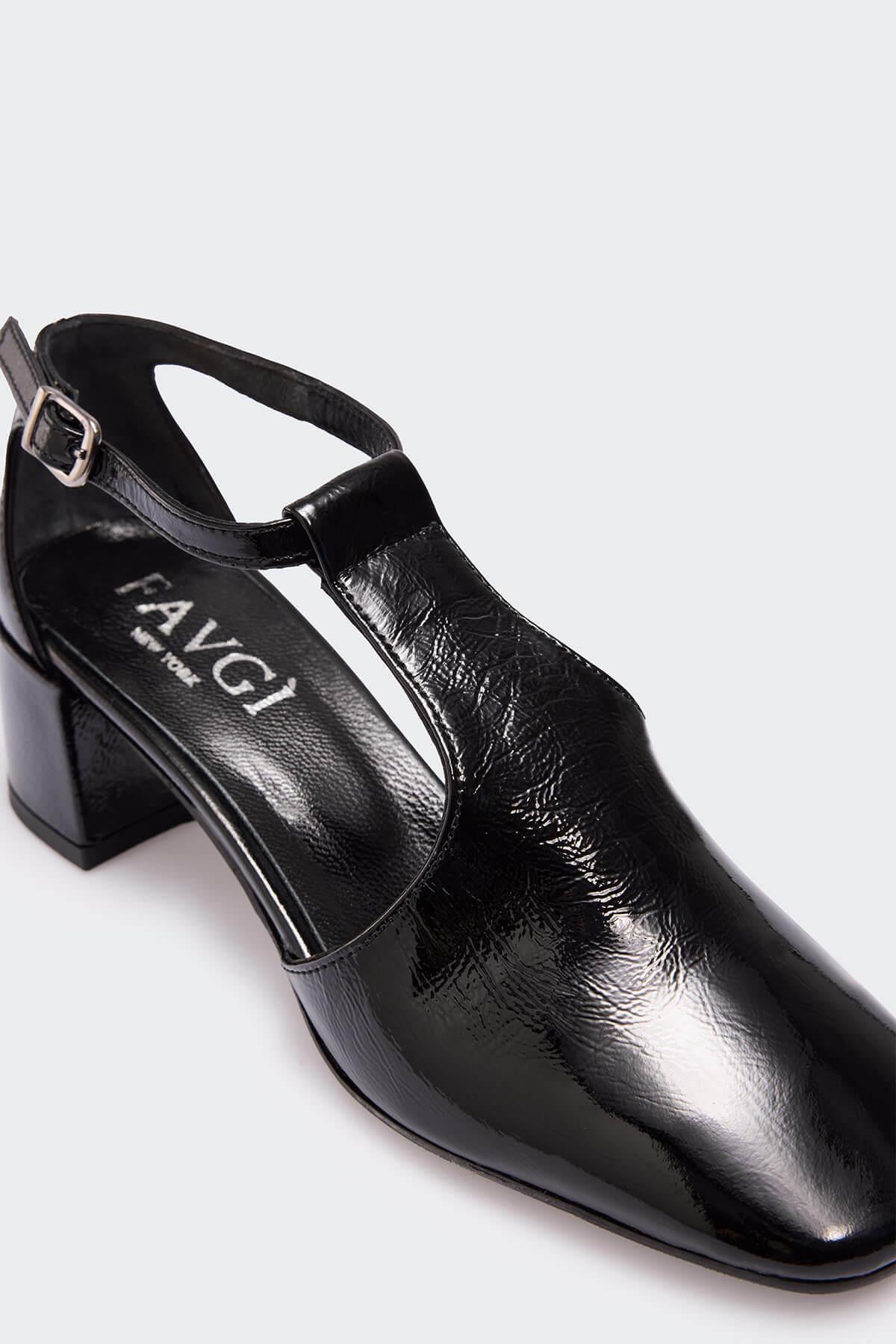 Accorea Siyah Kırışık Rugan Kadın Topuklu Ayakkabı