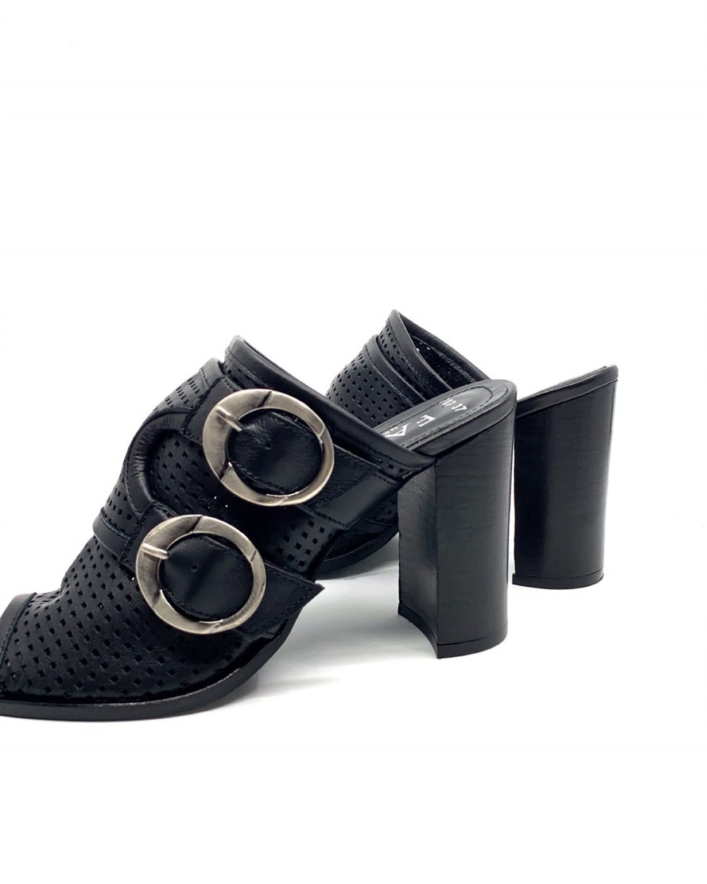 Afra Siyah Deri Kadın Terlik