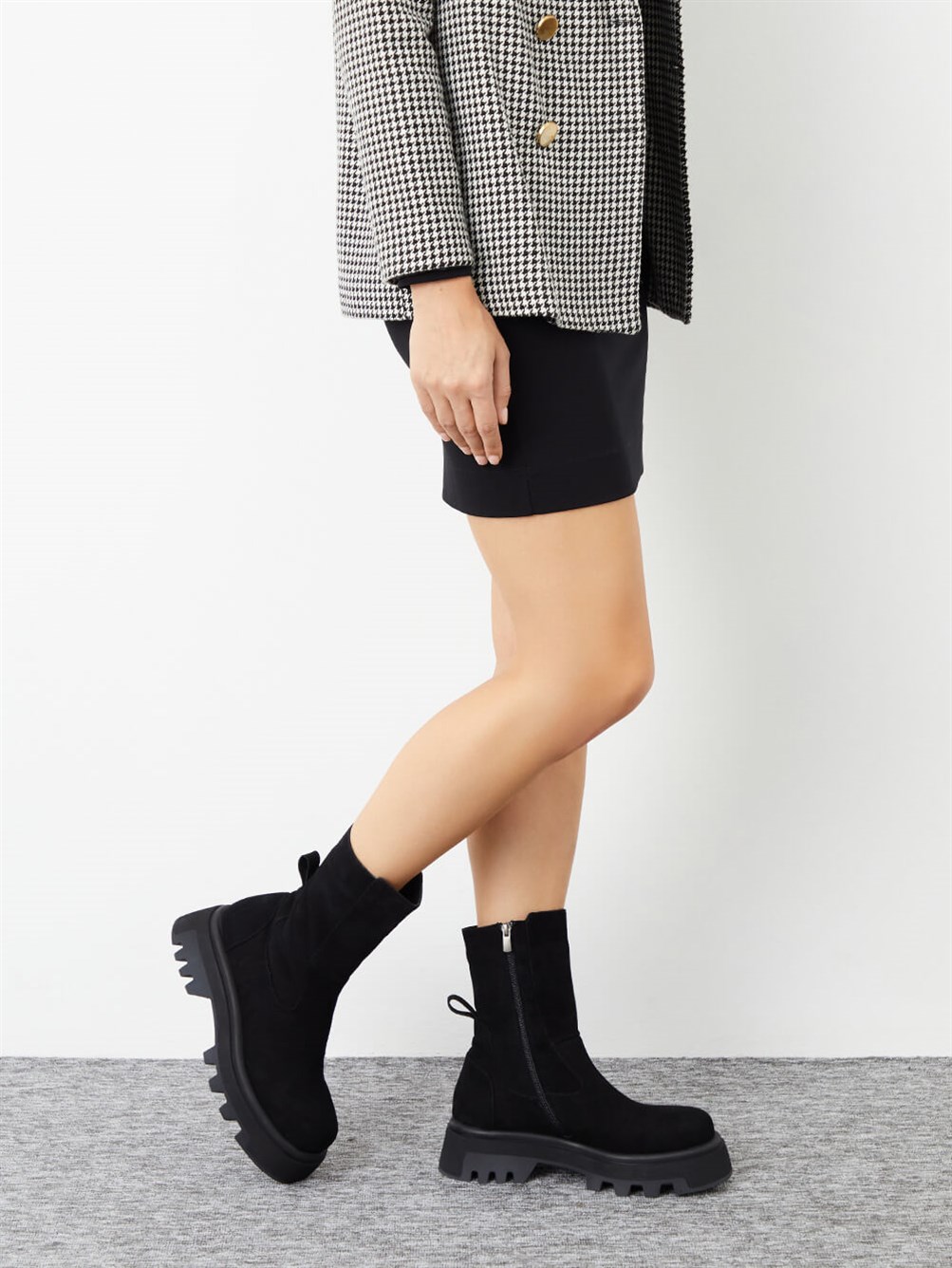 Erra Siyah Süet Kadın Bot