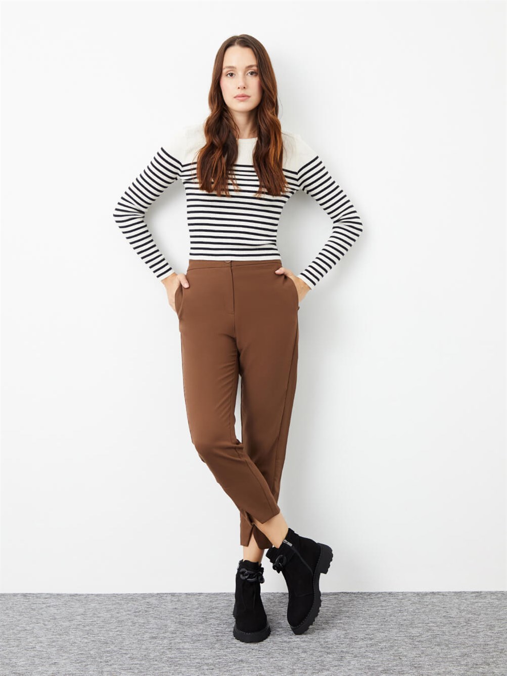 Farei Siyah Süet Kadın Bot