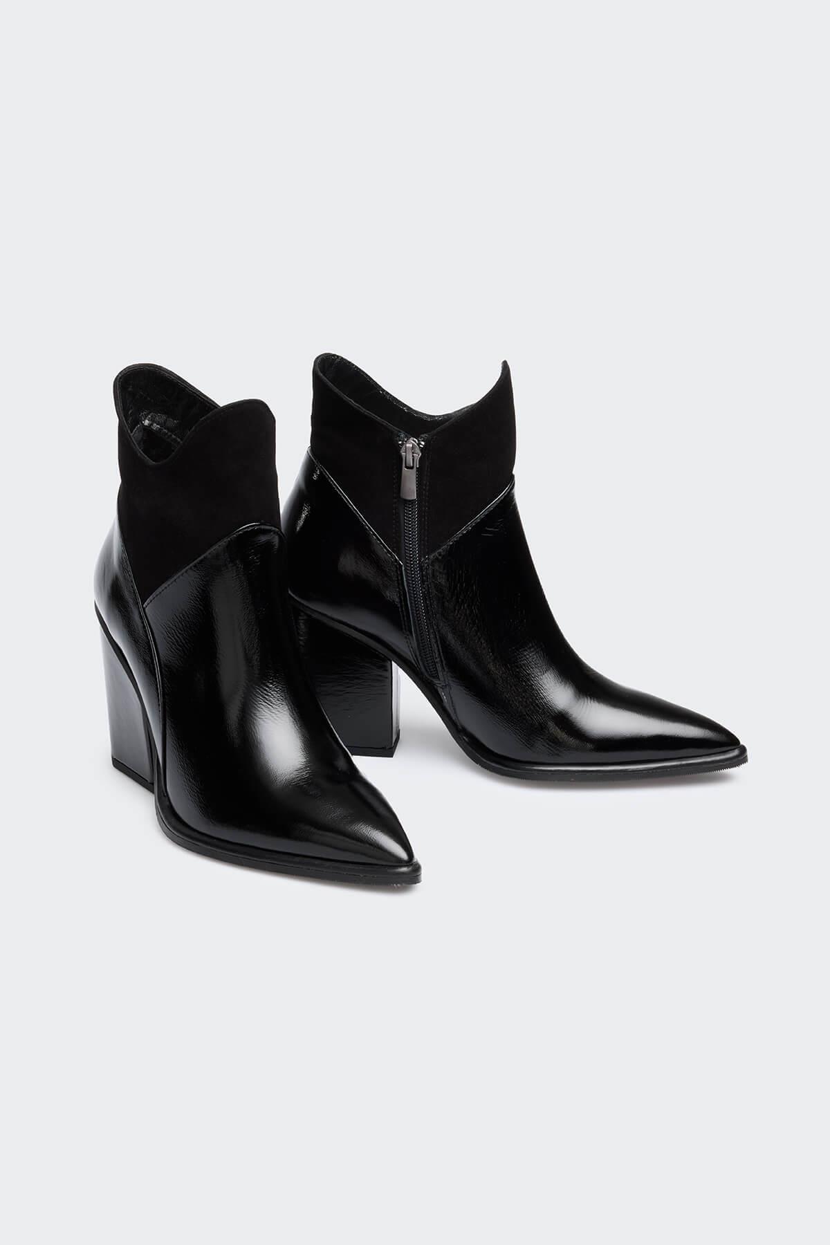 Fufav Siyah Kırışık Rugan Siyah Süet Kadın Bot