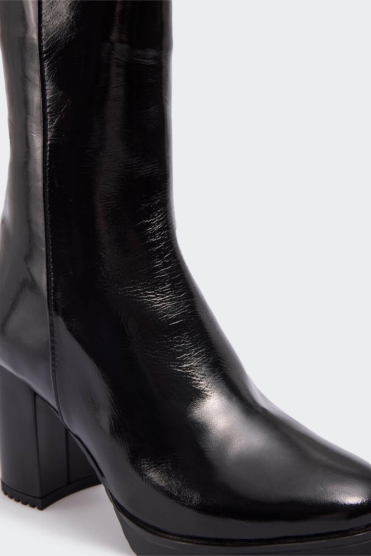 Heih Siyah Kırışık Rugan Kadın Bot