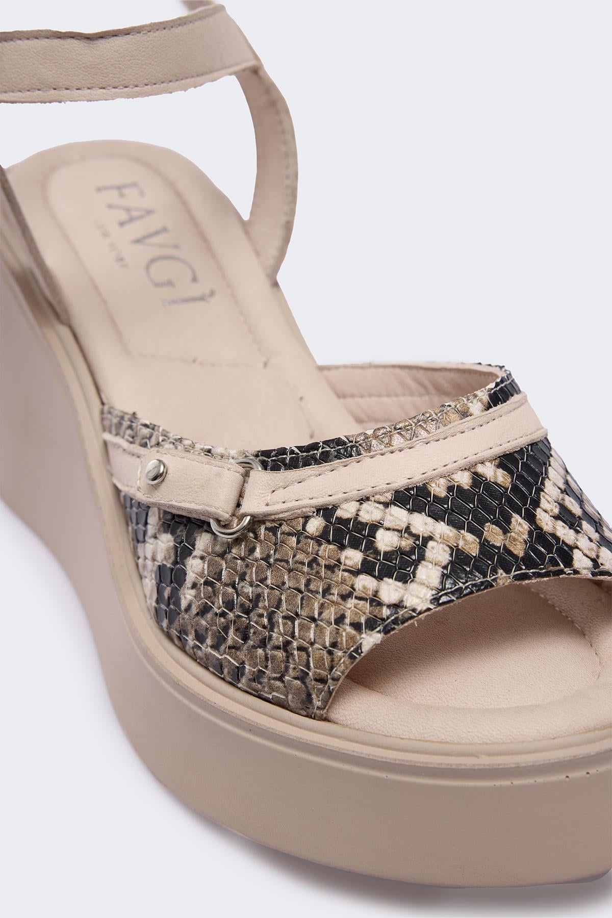 Hiffta Bej Deri Kadın Sandalet