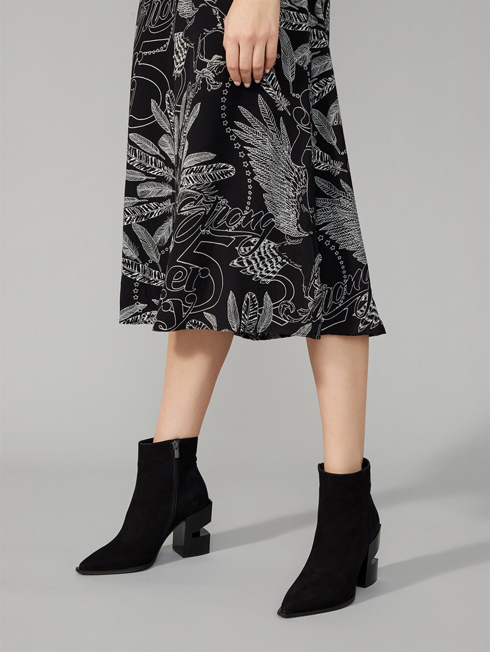 Lantern Siyah Süet Topuk Detaylı Bot