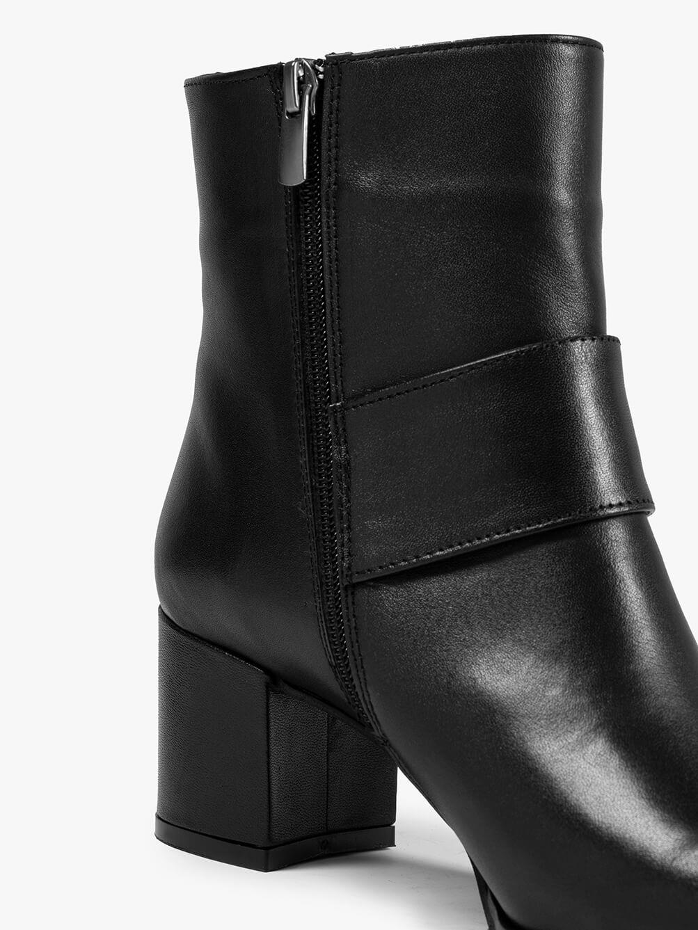 Mandi Siyah Deri Kadın Bot