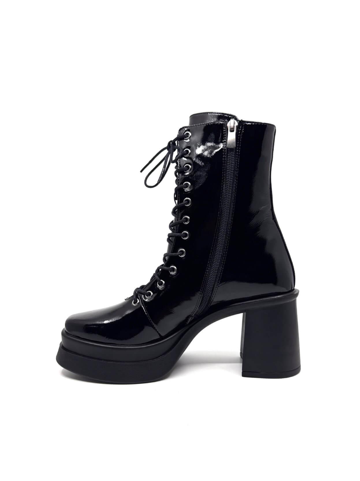 Manz Siyah Kırışık Rugan Kadın Bot