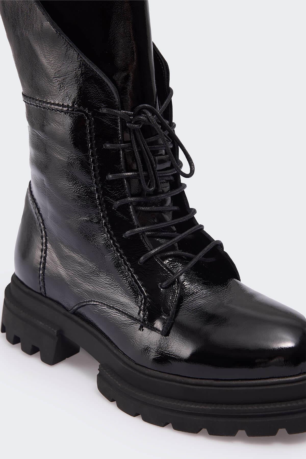 Mararae Siyah Kırışık Rugan Kadın Bot