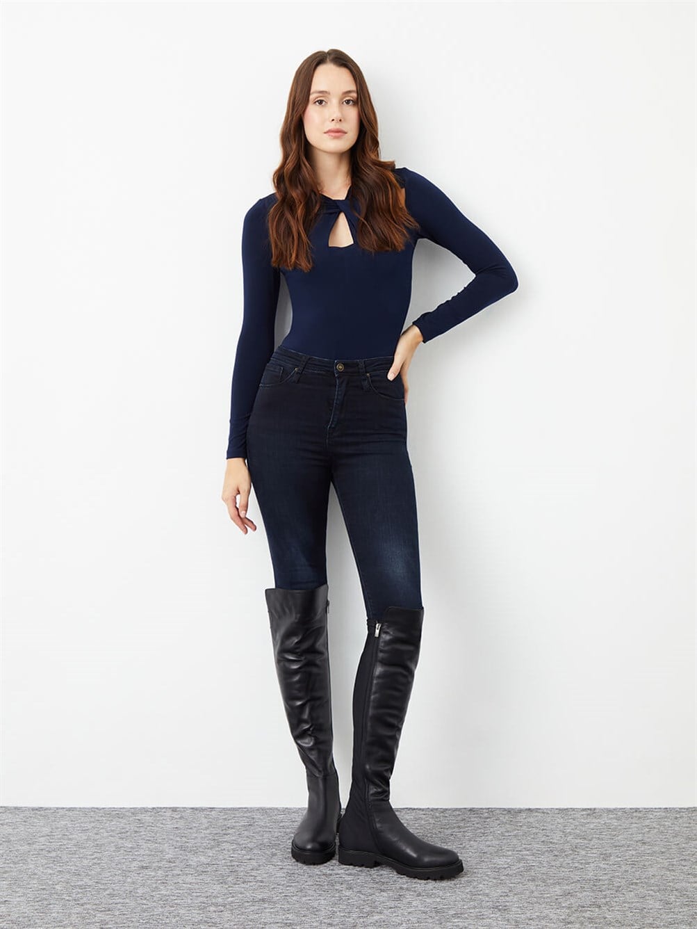 Vane Siyah Deri Siyah Streç Kadın Çizme