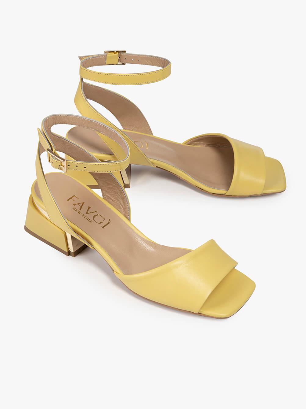 Rinave Sarı Deri Kadın Sandalet