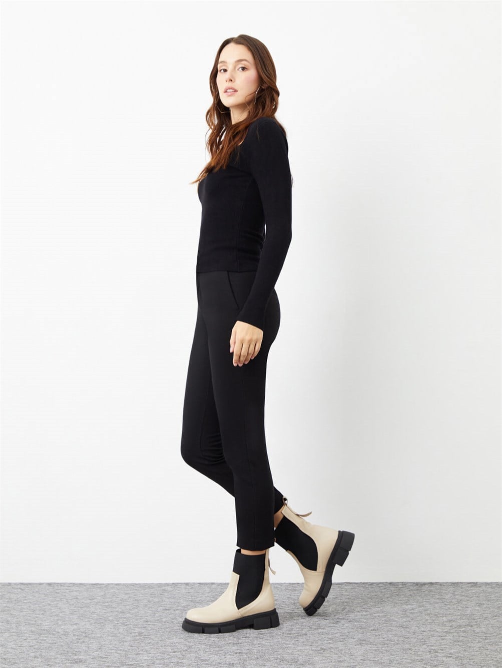 Siane Bej Deri Kadın Bot