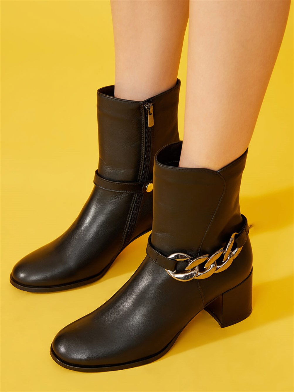 Sier Siyah Deri Zincirli Bot