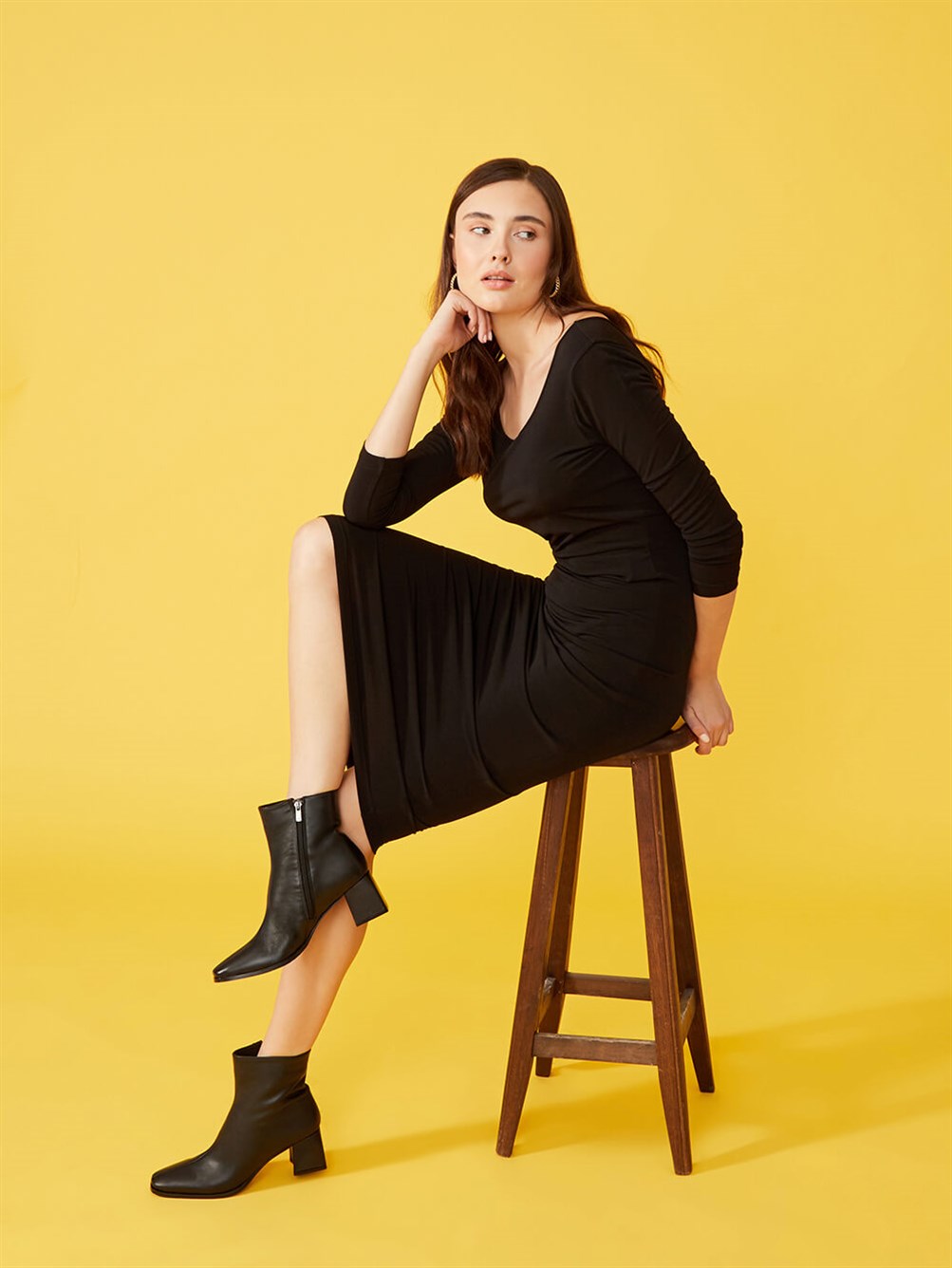 Favgi 2525 Siyah Deri Kadın Bot