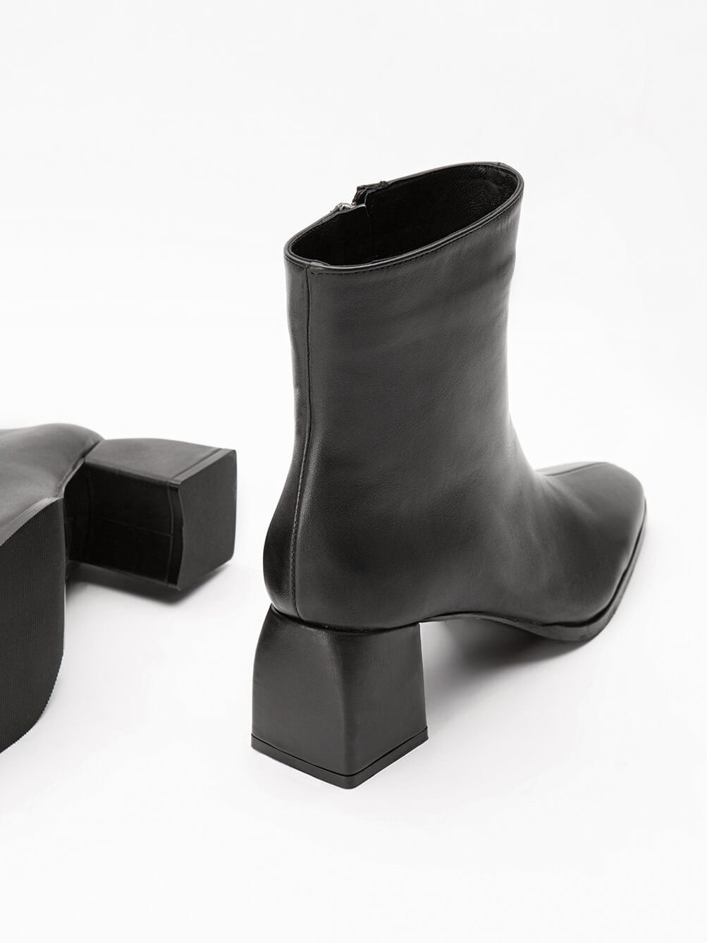 Favgi 2525 Siyah Deri Kadın Bot