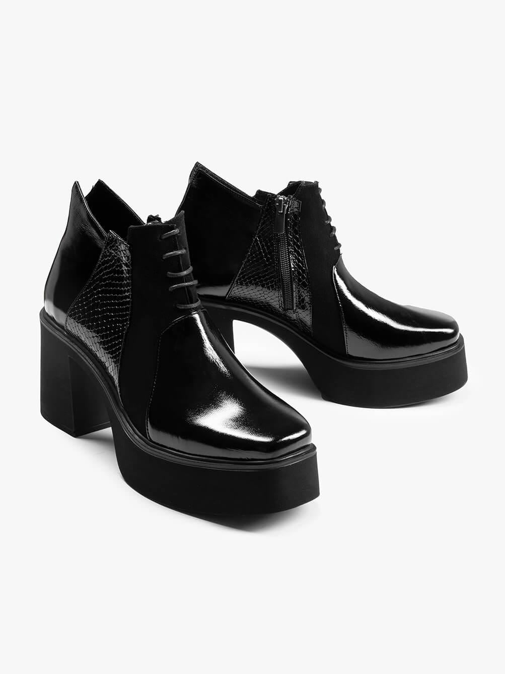 Vinson Siyah Rugan Kadın Bot