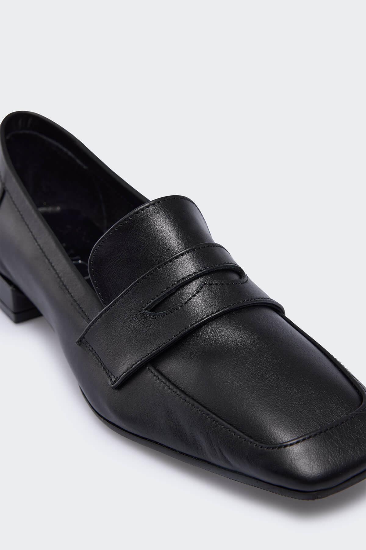 Wilena Siyah Deri Kadın Loafer