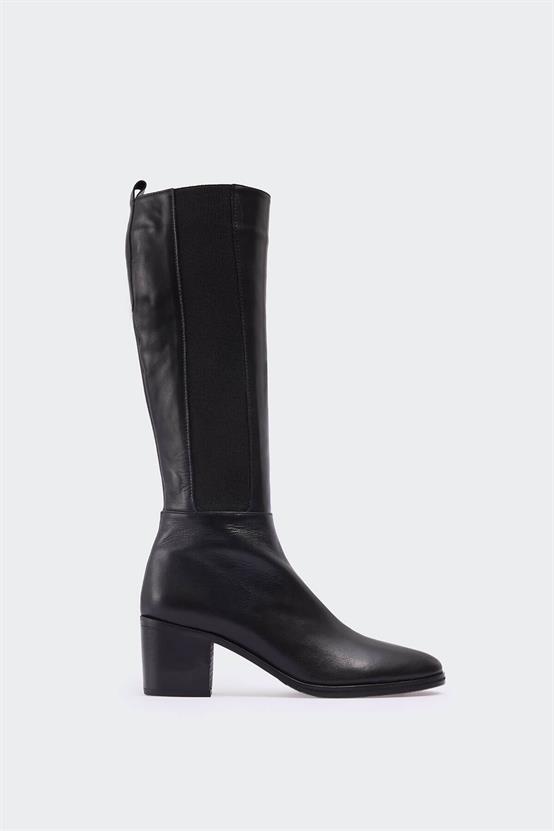 1000 Siyah Deri Kadın Çizme