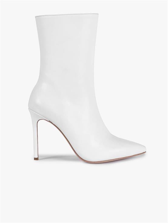 Ada Beyaz Deri Kadın Bot