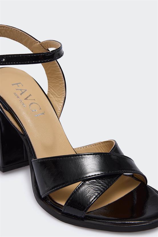 Arretti Siyah Kırışık Rugan Kadın Topuklu Ayakkabı