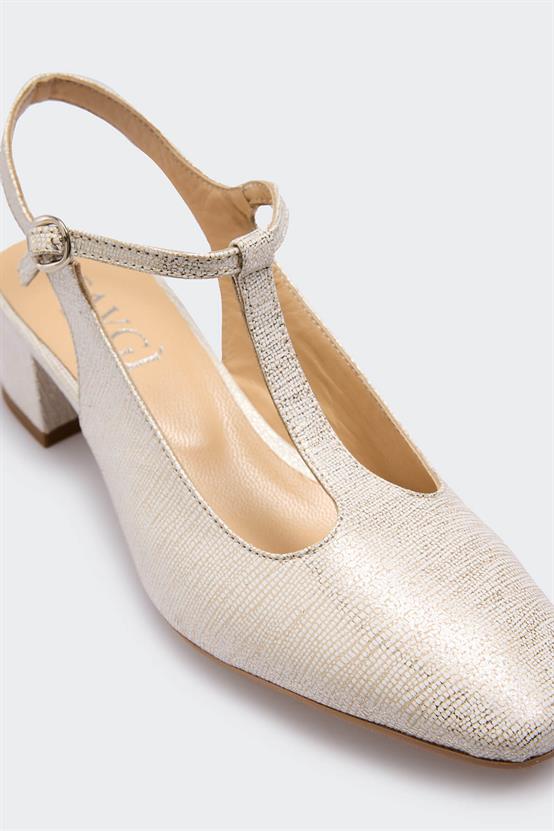 Conla Dore Beyaz Deri Kadın Topuklu Ayakkabı