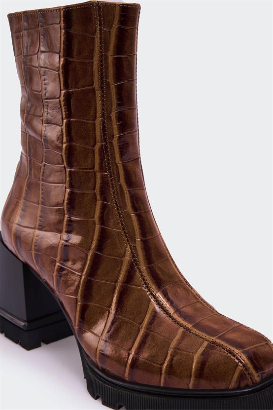 Favgi 2402 Taba Kroko Kadın Bot