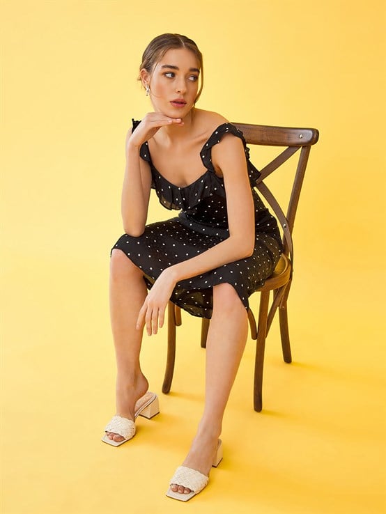 Fior Bej Deri Örgü Kadın Topuklu Terlik 