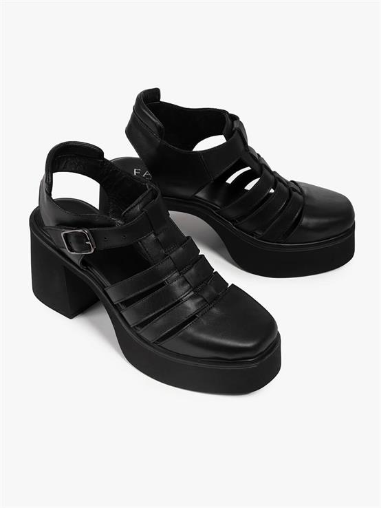 Firine Siyah Deri Kadın Sandalet